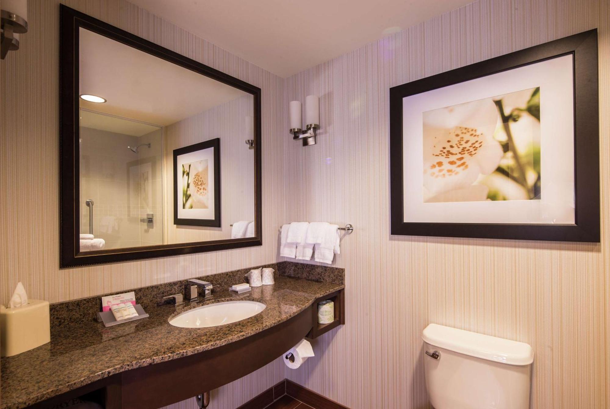 Hilton Garden Inn Uniontown Exteriér fotografie