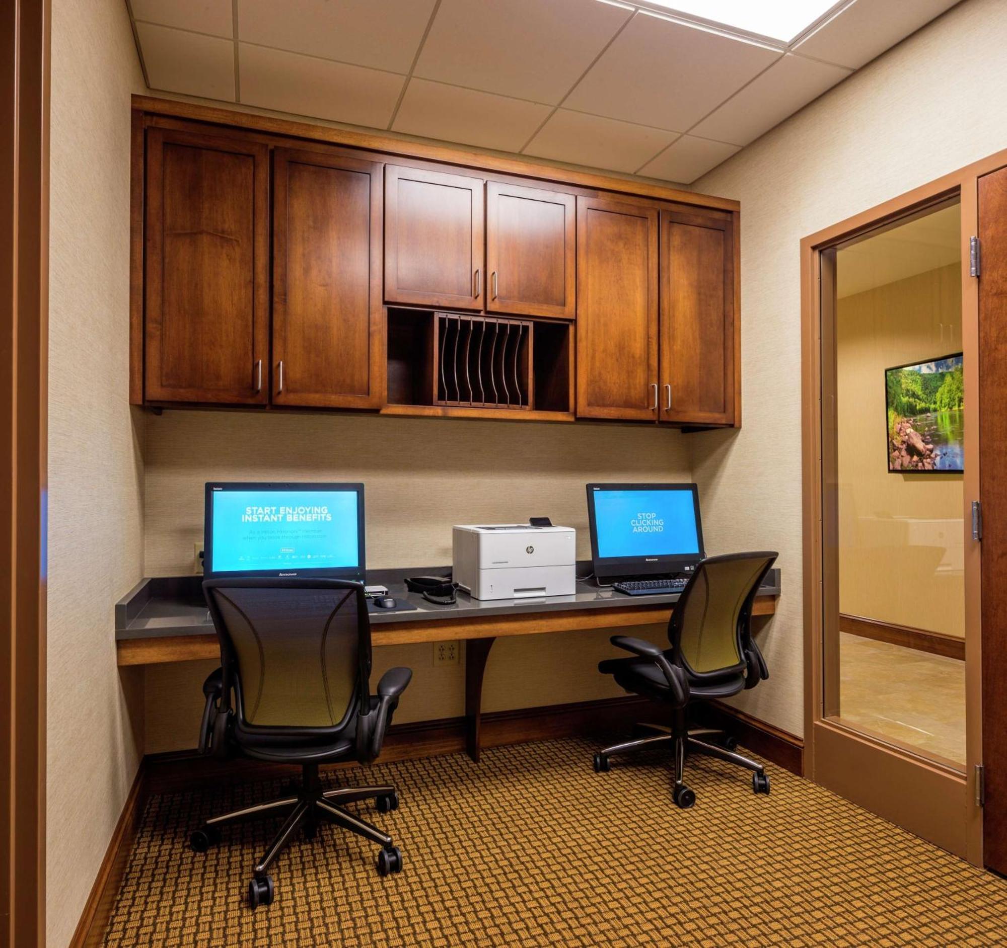 Hilton Garden Inn Uniontown Exteriér fotografie