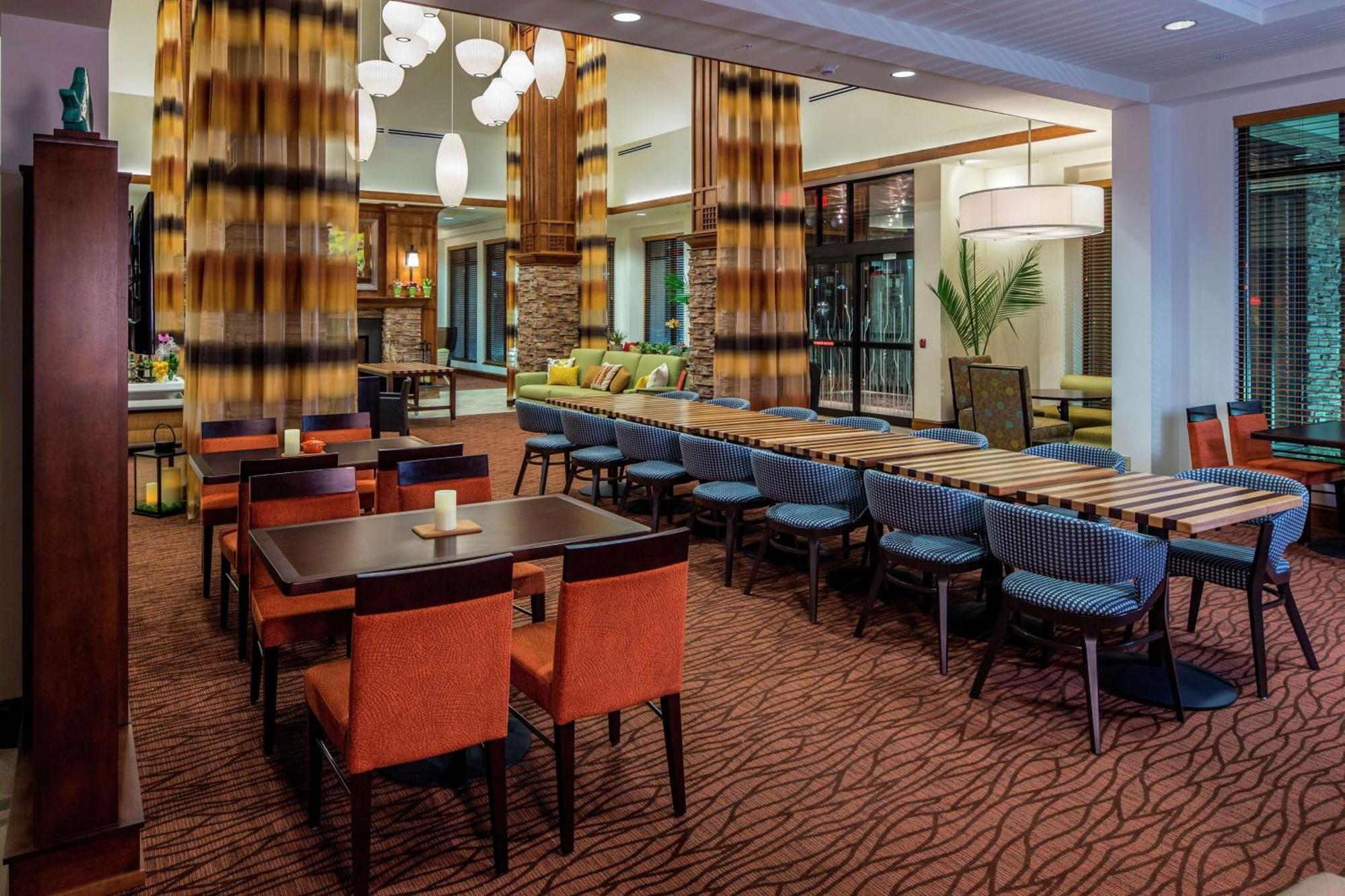Hilton Garden Inn Uniontown Exteriér fotografie